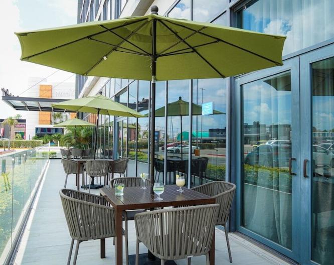 Hampton Inn by Hilton Cancun Cumbres - Strand