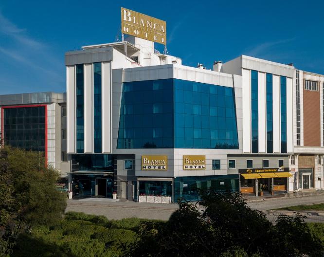 Blanca Hotel - Außenansicht