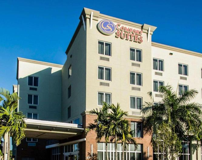 Comfort Suites Miami Airport North - Außenansicht