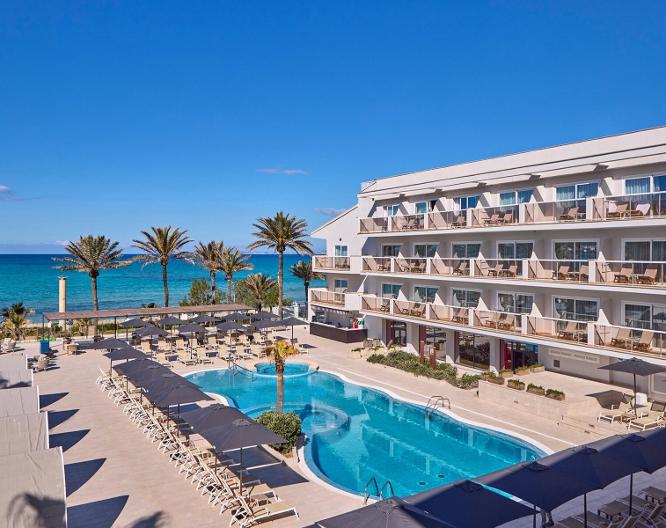 Universal Neptuno Adults Only - Außenansicht