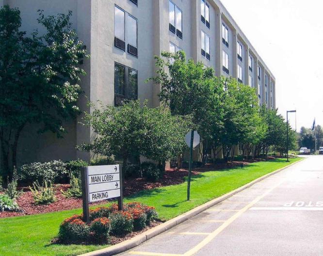 Hampton Inn Long Island/Commack - Vue extérieure