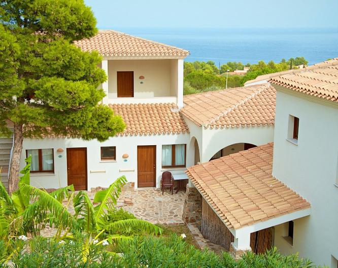 Club Esse Cala Gonone - Außenansicht