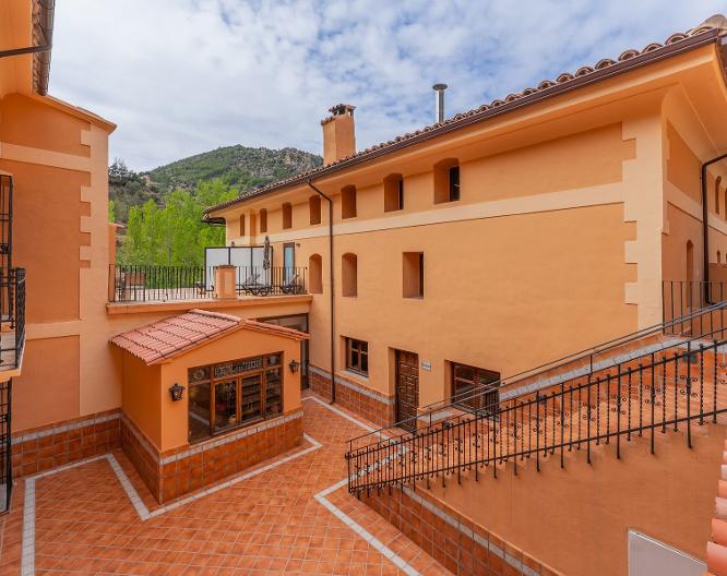 Hostal de la Trucha - Außenansicht