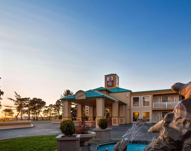 Best Western PLUS Northwoods Inn - Vue extérieure