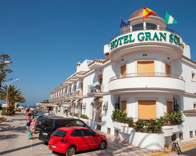 Hotel Gran Sol - Außenansicht