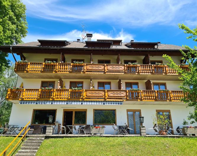 Hotel Pension Carossa - Außenansicht