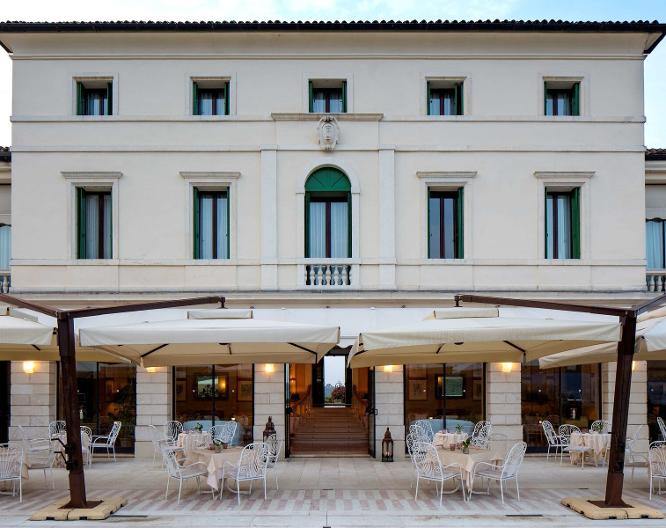 Hotel Villa Michelangelo - Außenansicht