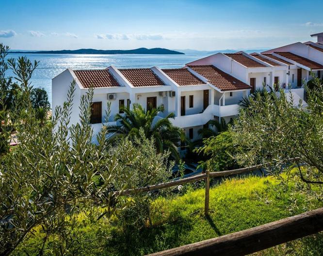 Akti Ouranoupoli Beach Resort - Außenansicht