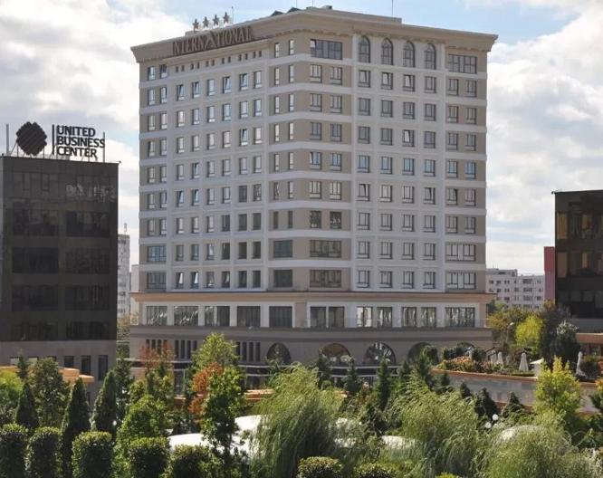International Iasi - Außenansicht