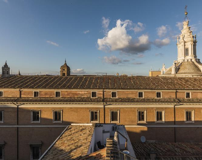 Palazzo Navona - Außenansicht