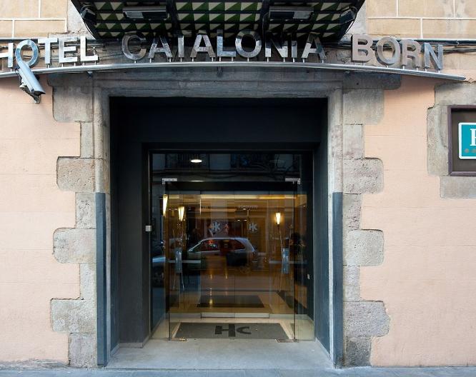 Catalonia Born - Außenansicht