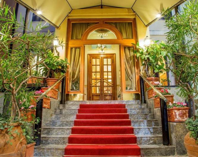 Hotel La Residenca - Außenansicht