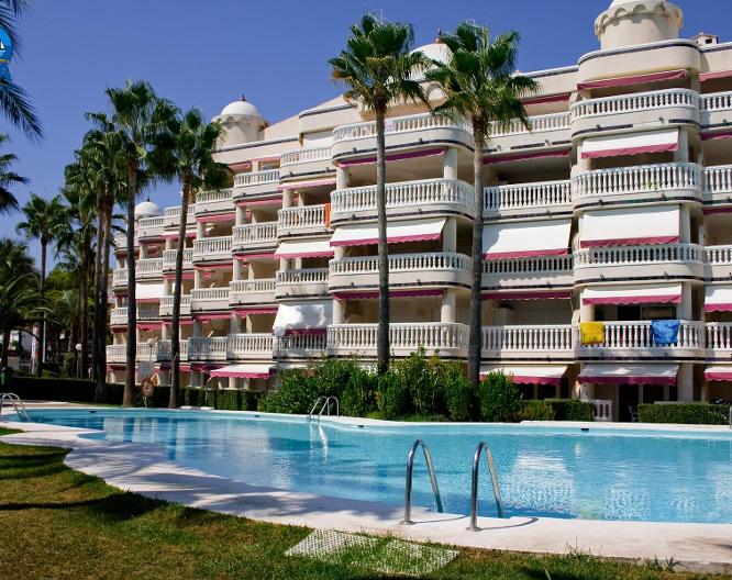 Apartamentos Casablanca by Casa Azahar - Außenansicht