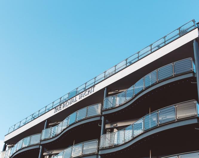 The Royal Yacht - Außenansicht