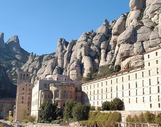 Abat Cisneros - Außenansicht