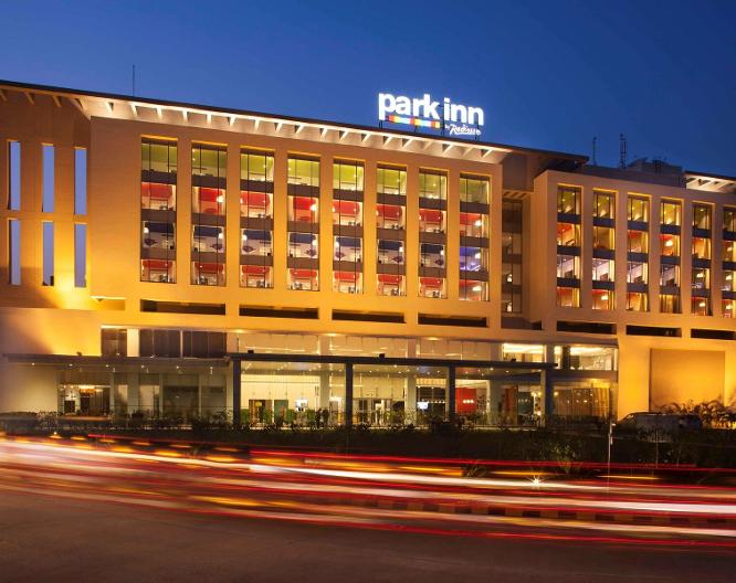 Park Inn By Radisson Gurgaon Bilaspur - Vue extérieure