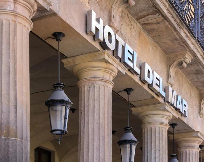 Hotel Del Mar - Außenansicht