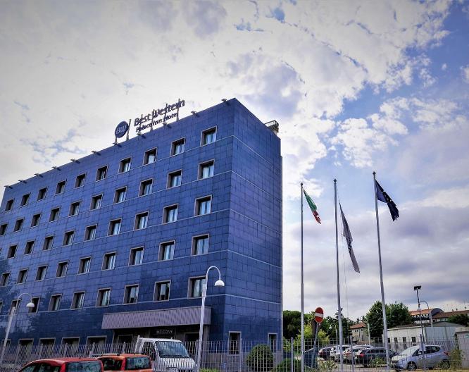 Best Western Palace Inn - Außenansicht