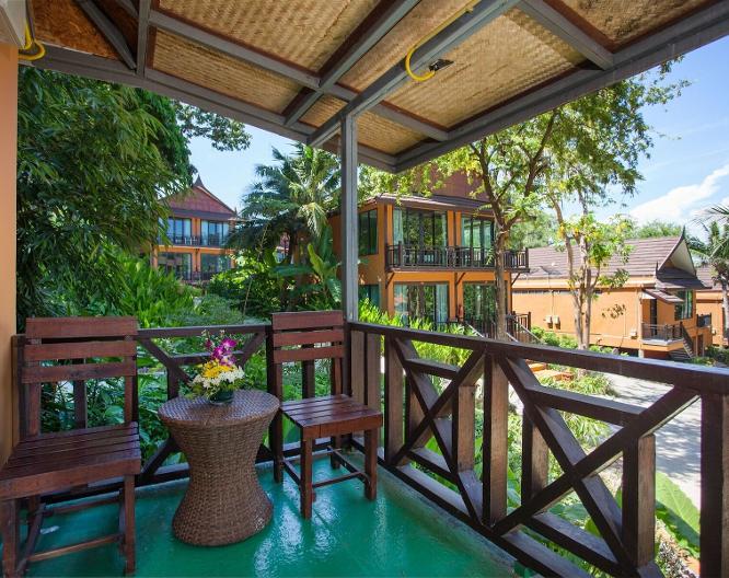 Phi Phi Long Beach Resort & Villa - Außenansicht