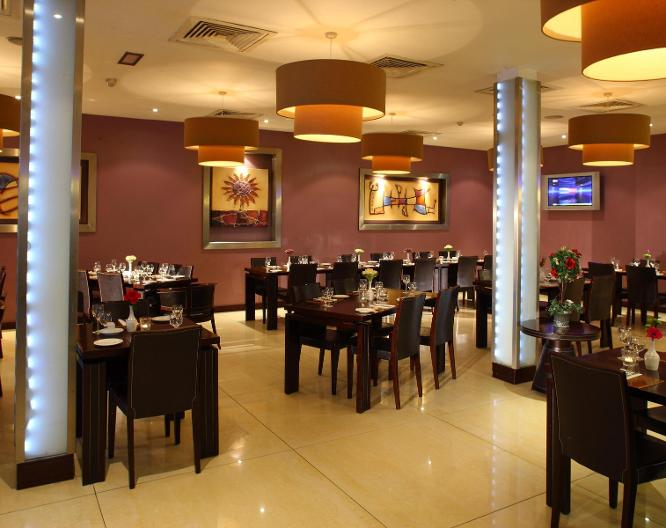 McGettigan Hotel Letterkenny - Essen und Trinken