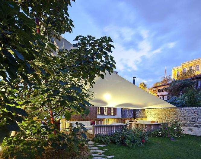 Gulevi - Außenansicht