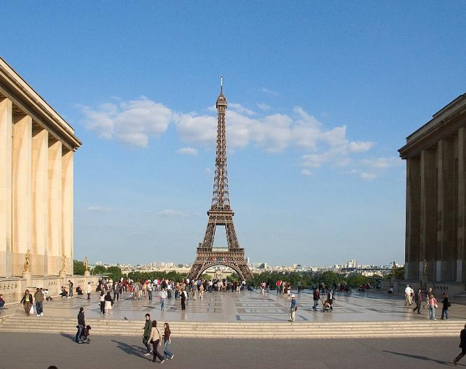 Renaissance Paris Republique Hotel - Außenansicht