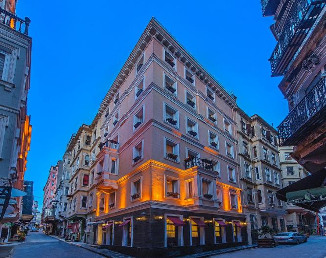 Meroddi Pera Flats - Außenansicht