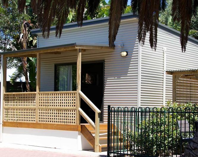 Seafront Hotel - Außenansicht