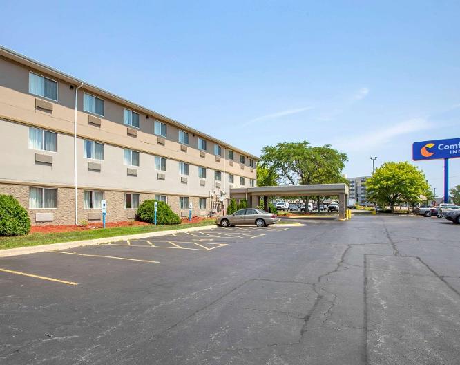 Comfort Inn Rockford - Außenansicht