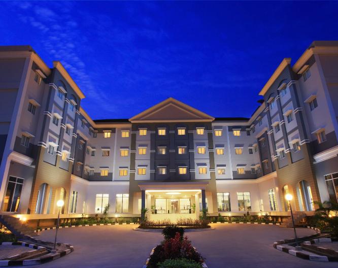Brits Hotel Pangkalan Bun - Außenansicht