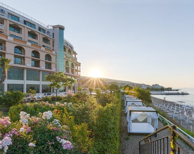 Grand Hotel Sveti Vlas - Außenansicht