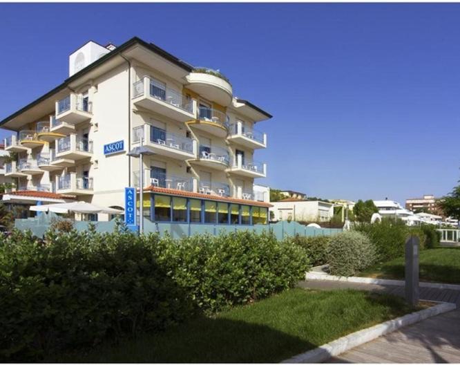 Hotel Ascot - Außenansicht