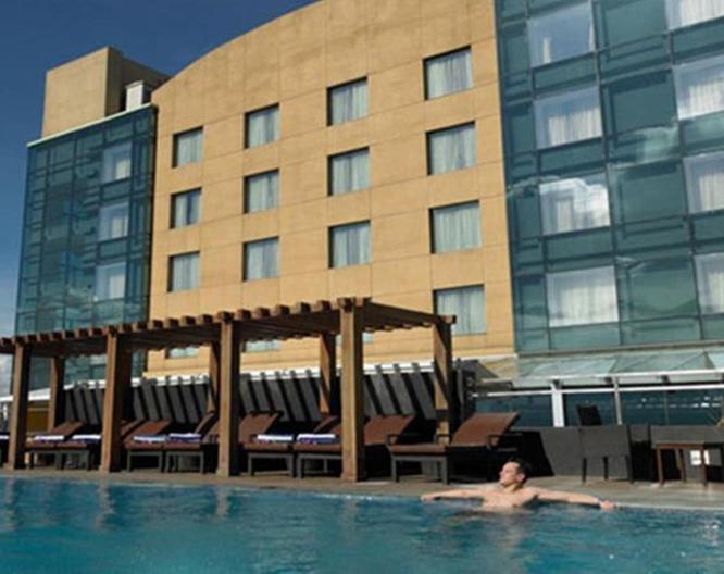 Royal Orchid Central, Pune - Außenansicht