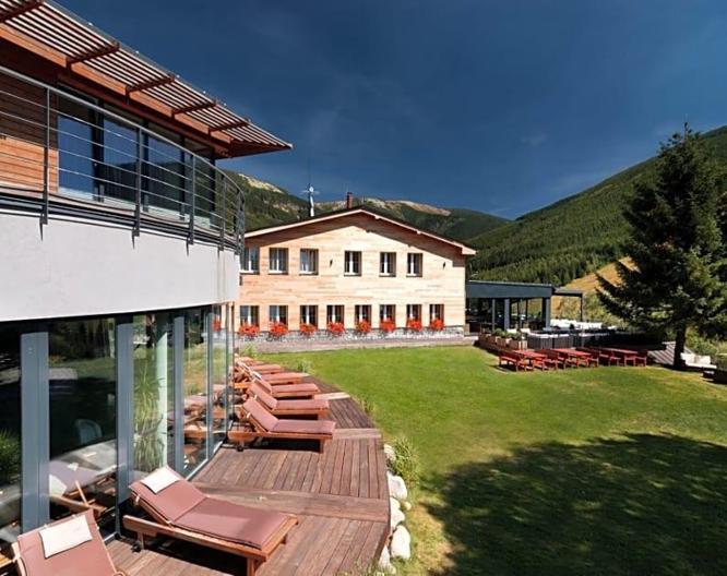 Hotel Olympie - Außenansicht