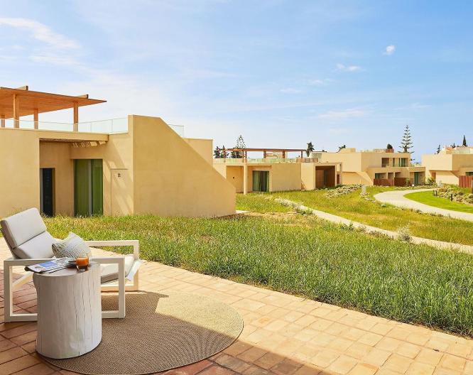 White Shell Beach Villas - Außenansicht