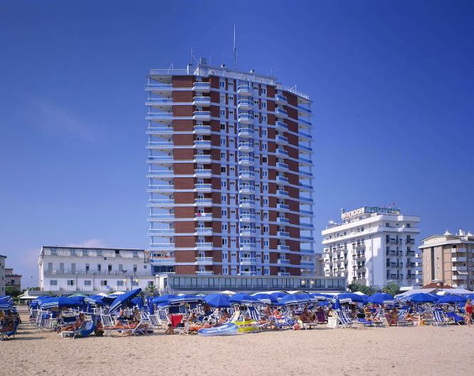 Hotel Caravelle - Außenansicht