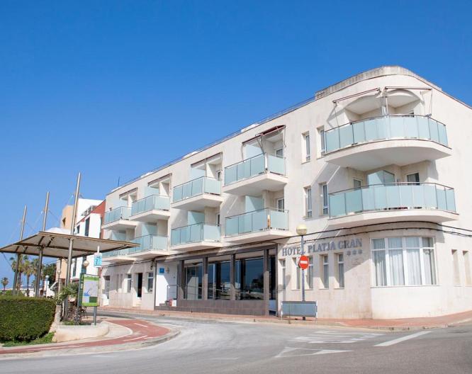 Platja Gran - Außenansicht