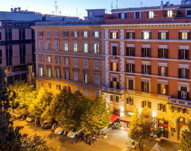Hotel Oxford - Außenansicht