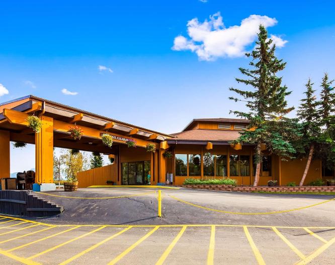 Best Western Lake Lucille Inn - Außenansicht