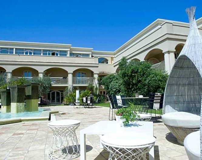 Romano Palace Luxury Hotel - Außenansicht