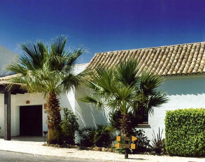 Hotel El Cortijo de Zahara - Außenansicht