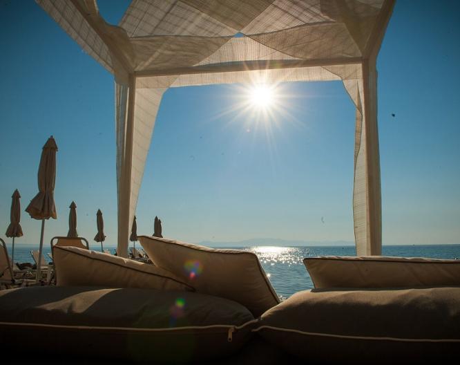 White Suites Resort - Außenansicht