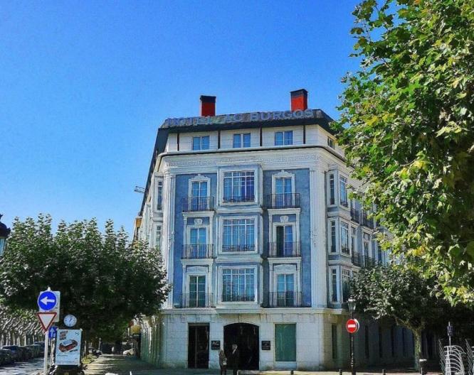 AC Hotel Burgos - Außenansicht