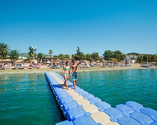Ladonia Hotels Del Mare - Landschaft