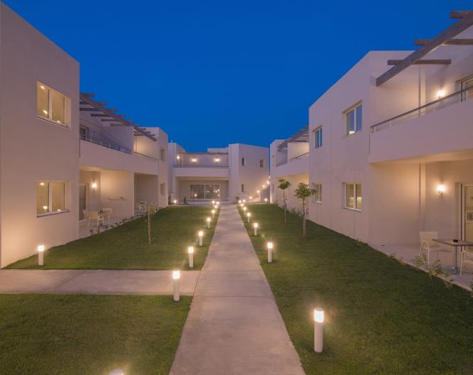 Ourania Apartments - Außenansicht