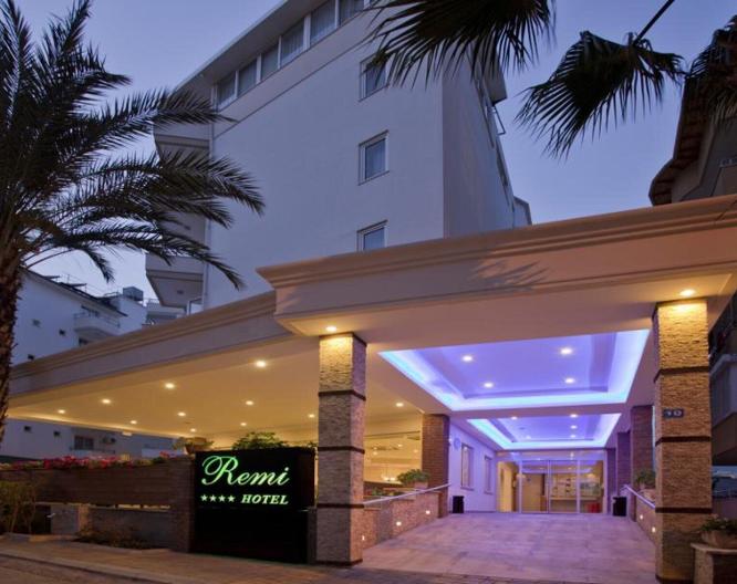 Remi Hotel - Außenansicht