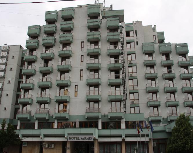Hotel Sarmis Deva - Außenansicht