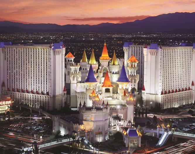 Excalibur Hotel Casino - Außenansicht