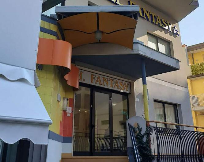 Hotel Fantasy - Außenansicht