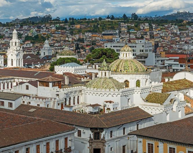 Plaza Grande Quito - Außenansicht
